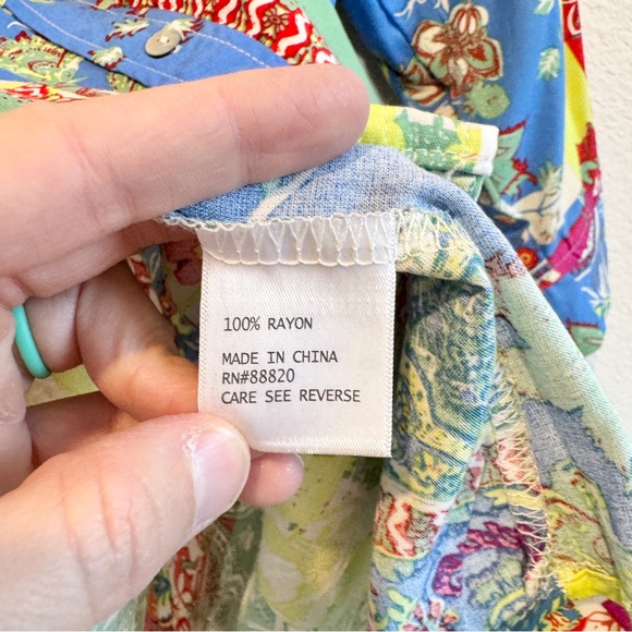 Boho Patchwork Print Button Down Shirt Rayon Top 1X Colorful Artsy Blouse - Picture 5 of 9